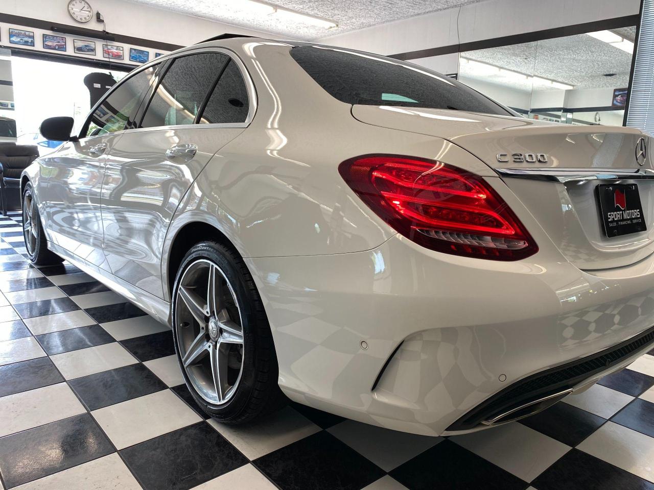 2017 Mercedes-Benz C-Class C300 4Matic AMG PKG+Xenons+Camera+Roof+CLEANCARFAX - Photo #44