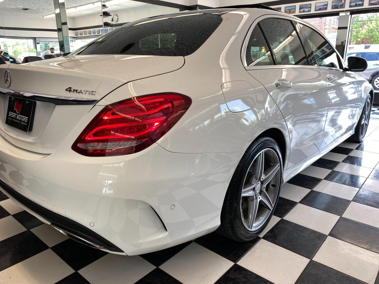 2017 Mercedes-Benz C-Class C300 4Matic AMG PKG+Xenons+Camera+Roof+CLEANCARFAX - Photo #45