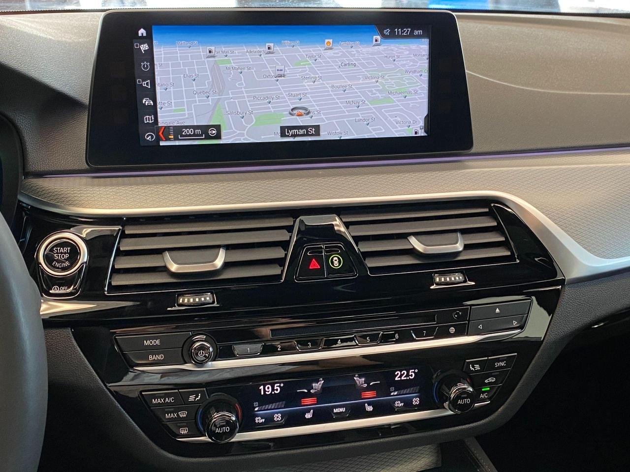 2018 BMW 5 Series 530i xDrive M PKG+3D Camera+GPS+CLEAN CARFAX - Photo #10