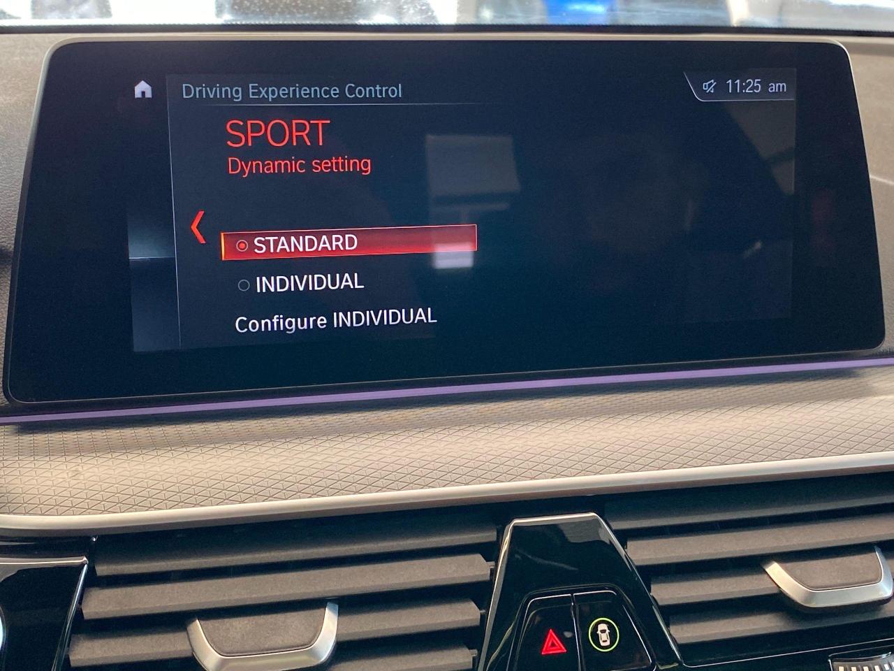 2018 BMW 5 Series 530i xDrive M PKG+3D Camera+GPS+CLEAN CARFAX - Photo #17