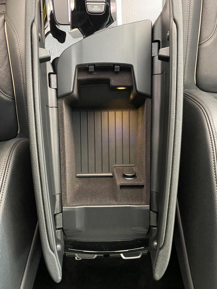 2018 BMW 5 Series 530i xDrive M PKG+3D Camera+GPS+CLEAN CARFAX - Photo #62