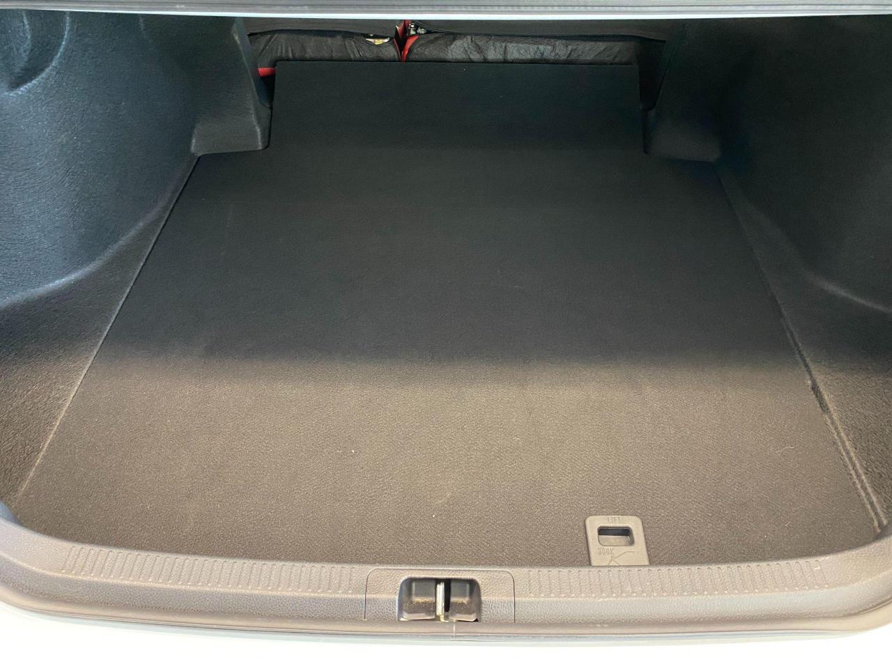 2020 Toyota Camry XSE+Red Leather+ApplePlay+LaneKeep+CLEAN CARFAX - Photo #27
