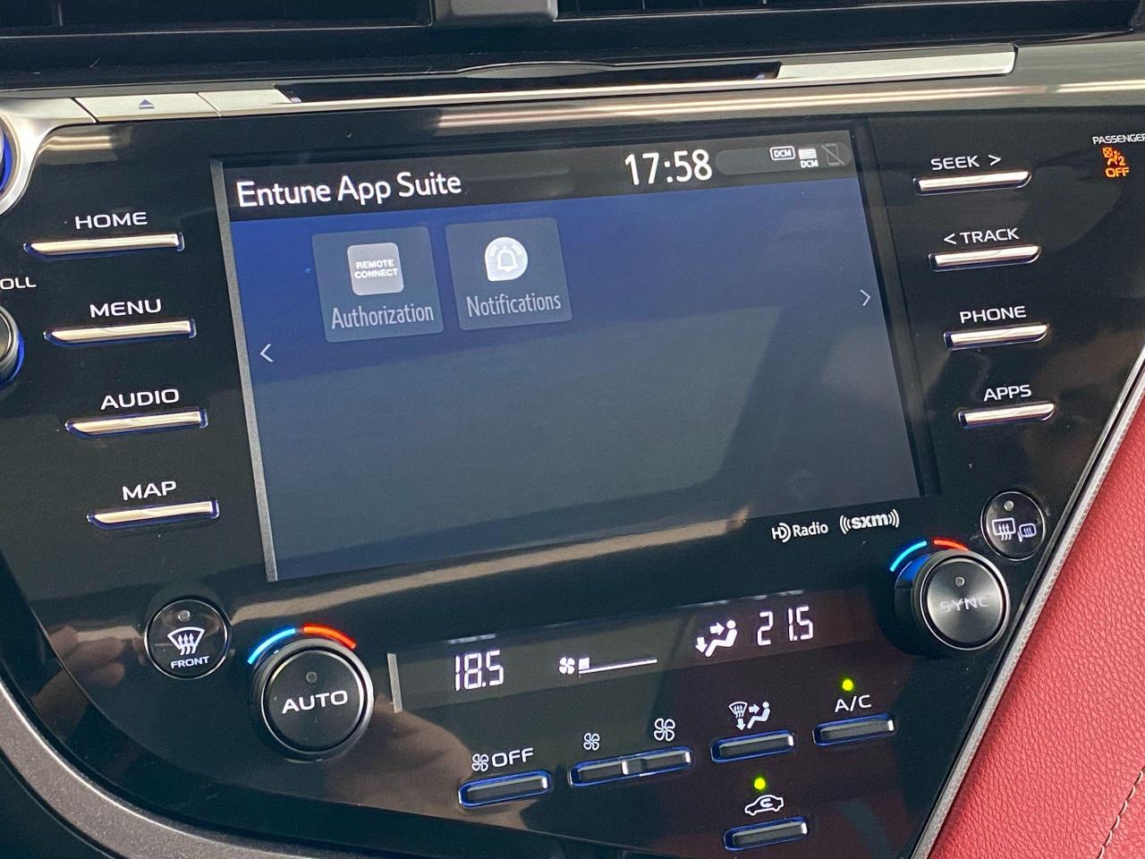 2020 Toyota Camry XSE+Red Leather+ApplePlay+LaneKeep+CLEAN CARFAX - Photo #34