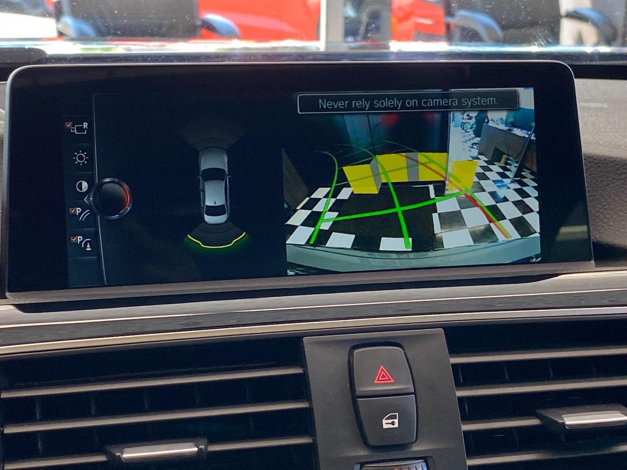 2017 BMW 3 Series 320i xDrive+GPS+Camera+Sensors+LED+CLEAN CARFAX - Photo #11
