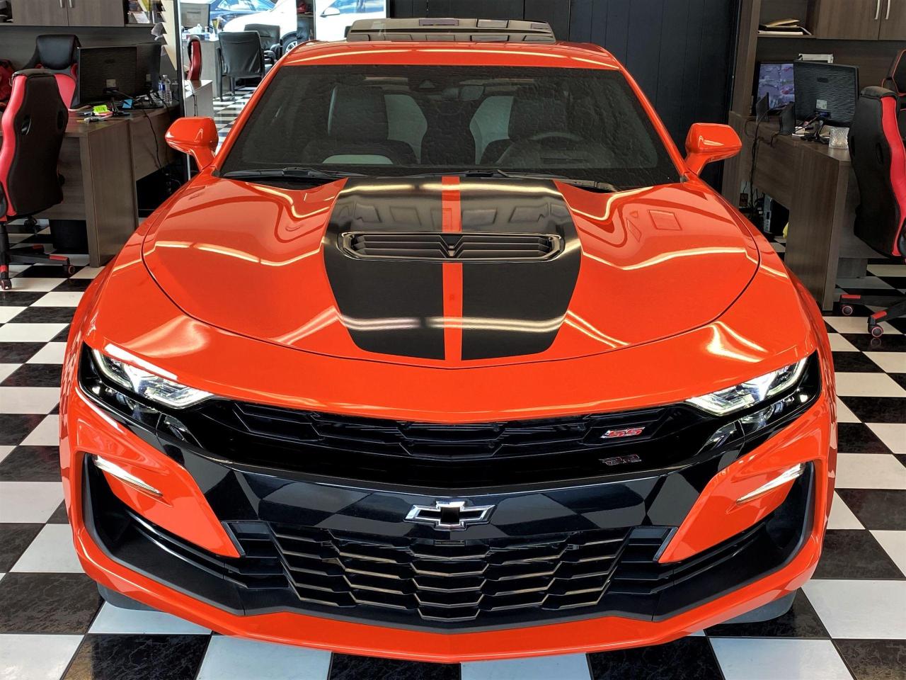 2019 Chevrolet Camaro 2SS 6.2L V8+2 ToneCooled Leather+Roof+CLEAN CARFAX - Photo #6