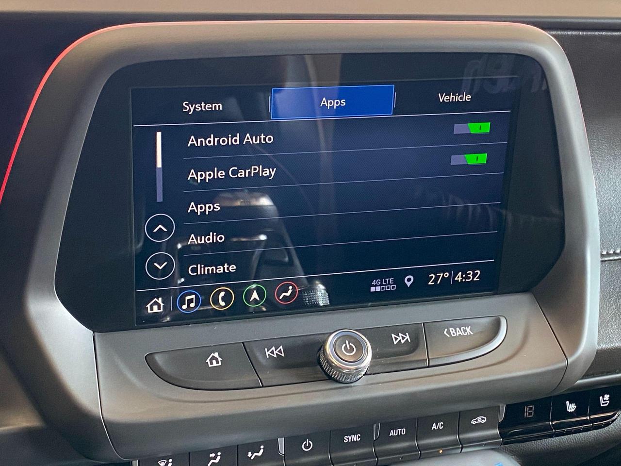 2019 Chevrolet Camaro 2SS 6.2L V8+2 ToneCooled Leather+Roof+CLEAN CARFAX - Photo #38