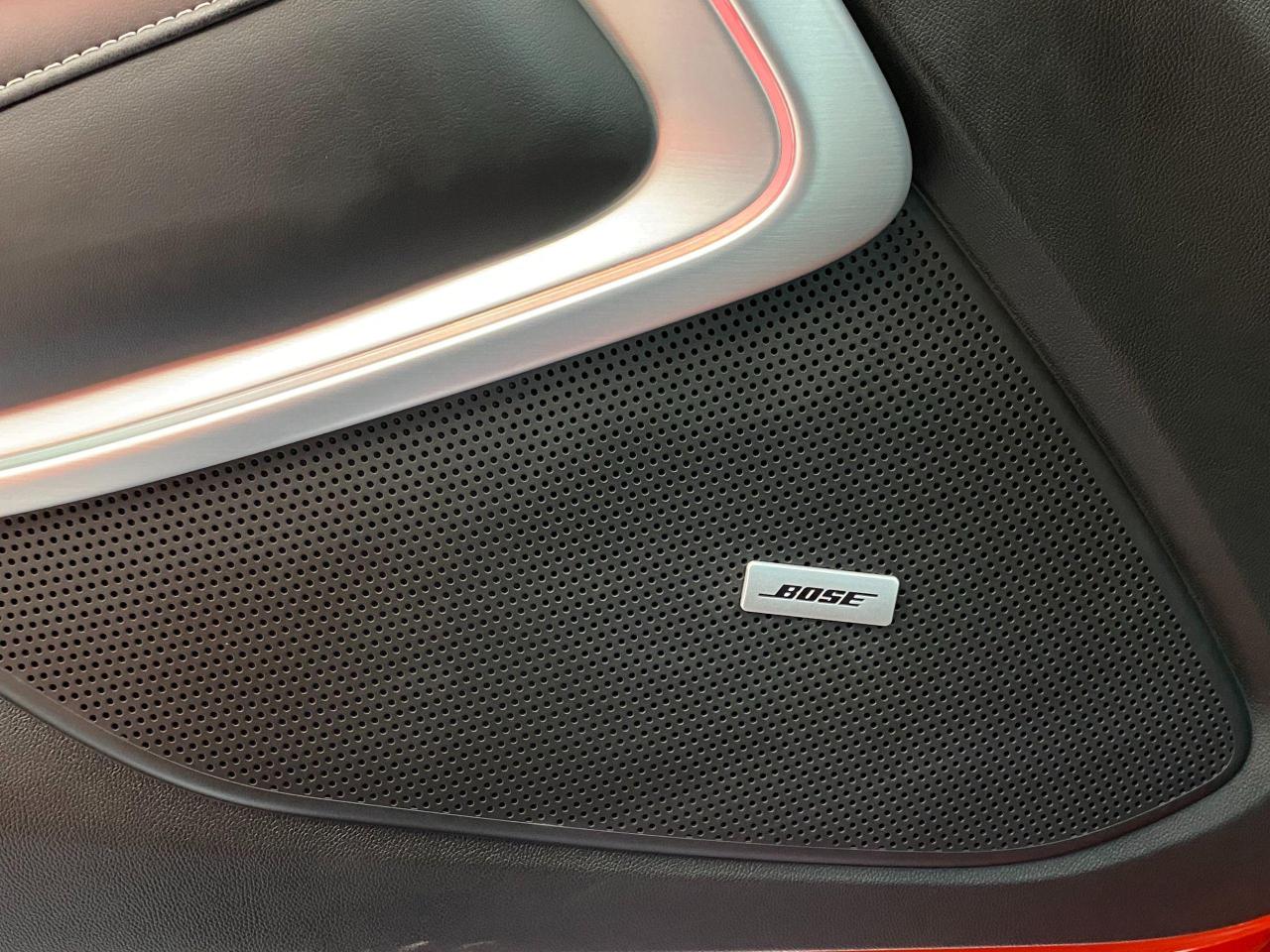 2019 Chevrolet Camaro 2SS 6.2L V8+2 ToneCooled Leather+Roof+CLEAN CARFAX - Photo #46