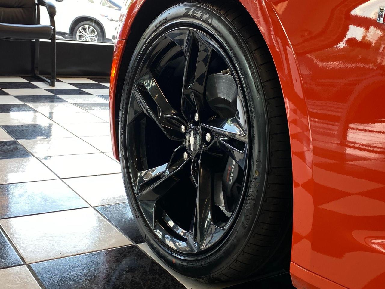 2019 Chevrolet Camaro 2SS 6.2L V8+2 ToneCooled Leather+Roof+CLEAN CARFAX - Photo #70