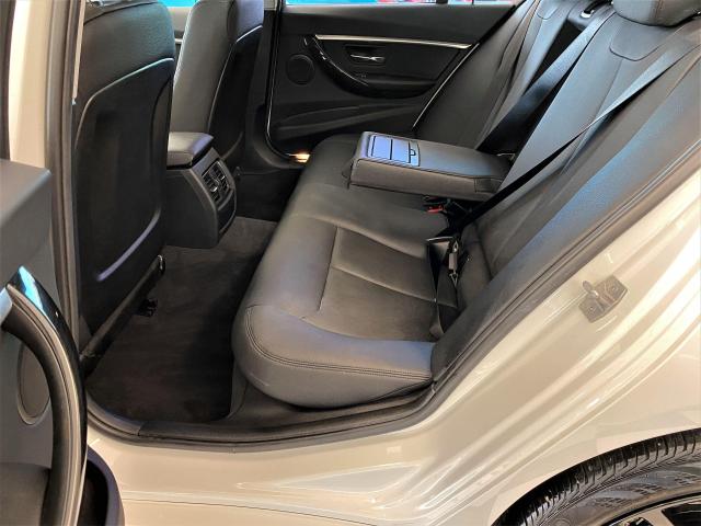 2017 BMW 3 Series 320i xDrive+Camera+GPS+Sensors+Roof+CLEAN CARFAX Photo24