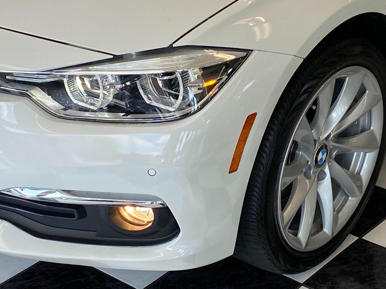 2017 BMW 3 Series 320i xDrive+Camera+GPS+Sensors+Roof+CLEAN CARFAX - Photo #42