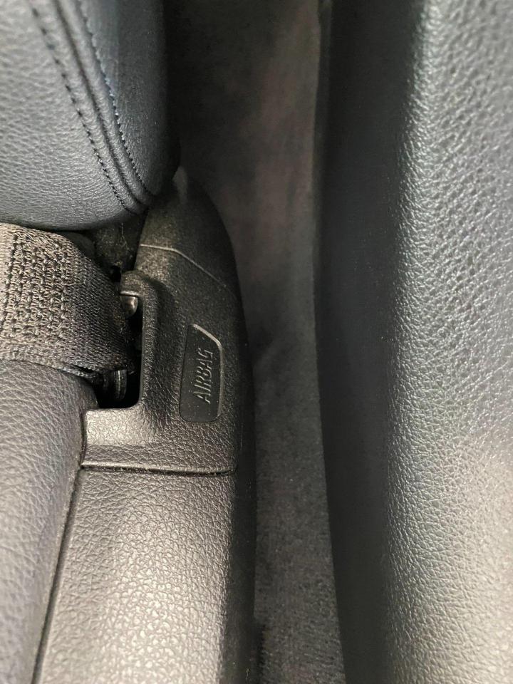 2017 BMW 3 Series 320i xDrive+Camera+GPS+Sensors+Roof+CLEAN CARFAX - Photo #45