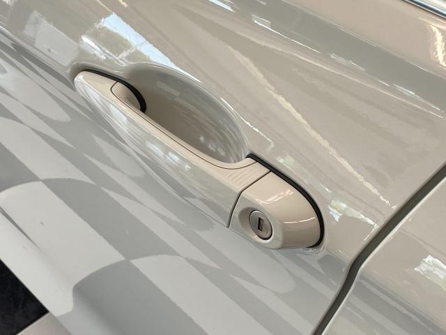 2017 BMW 3 Series 320i xDrive+Camera+GPS+Sensors+Roof+CLEAN CARFAX Photo66