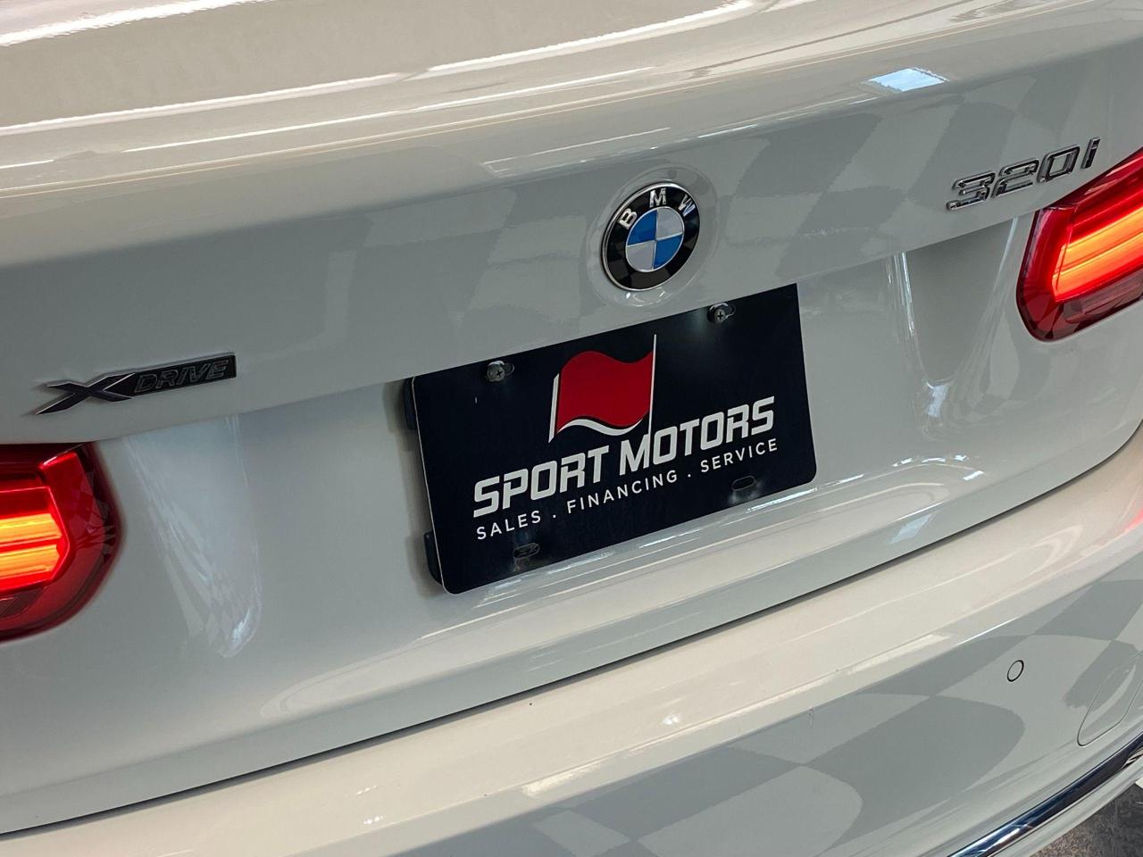 2017 BMW 3 Series 320i xDrive+Camera+GPS+Sensors+Roof+CLEAN CARFAX - Photo #68