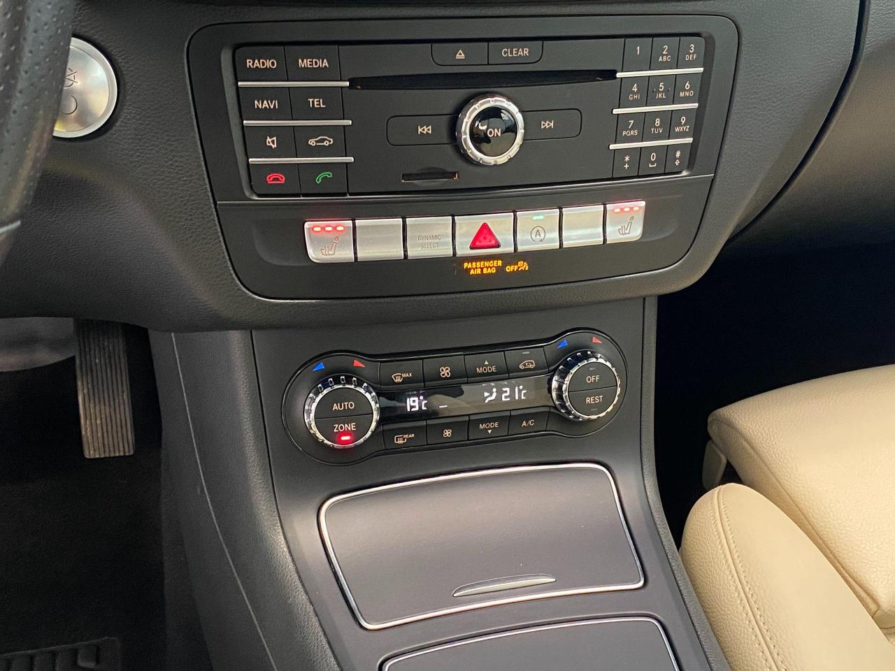 2017 Mercedes-Benz B-Class B250 4MATIC AWD+Camera+ApplePlay+Roof+CLEAN CARFAX - Photo #39