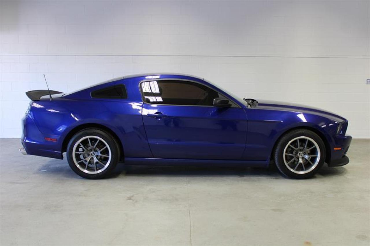 Used 2014 Ford Mustang WE APPROVE ALL CREDIT for sale in London, ON