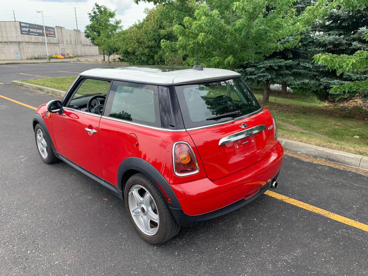 2007 MINI Cooper ONLY 125,316KMS! 6 SPEED!! - Photo #4