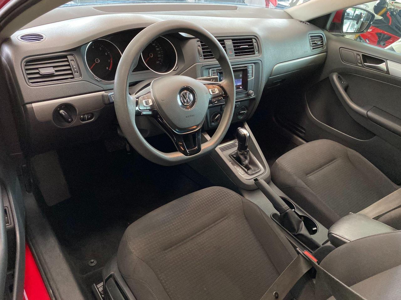 2016 Volkswagen Jetta Trendline+Camera+Heated Seats+New Brakes+Alloys+AC - Photo #17