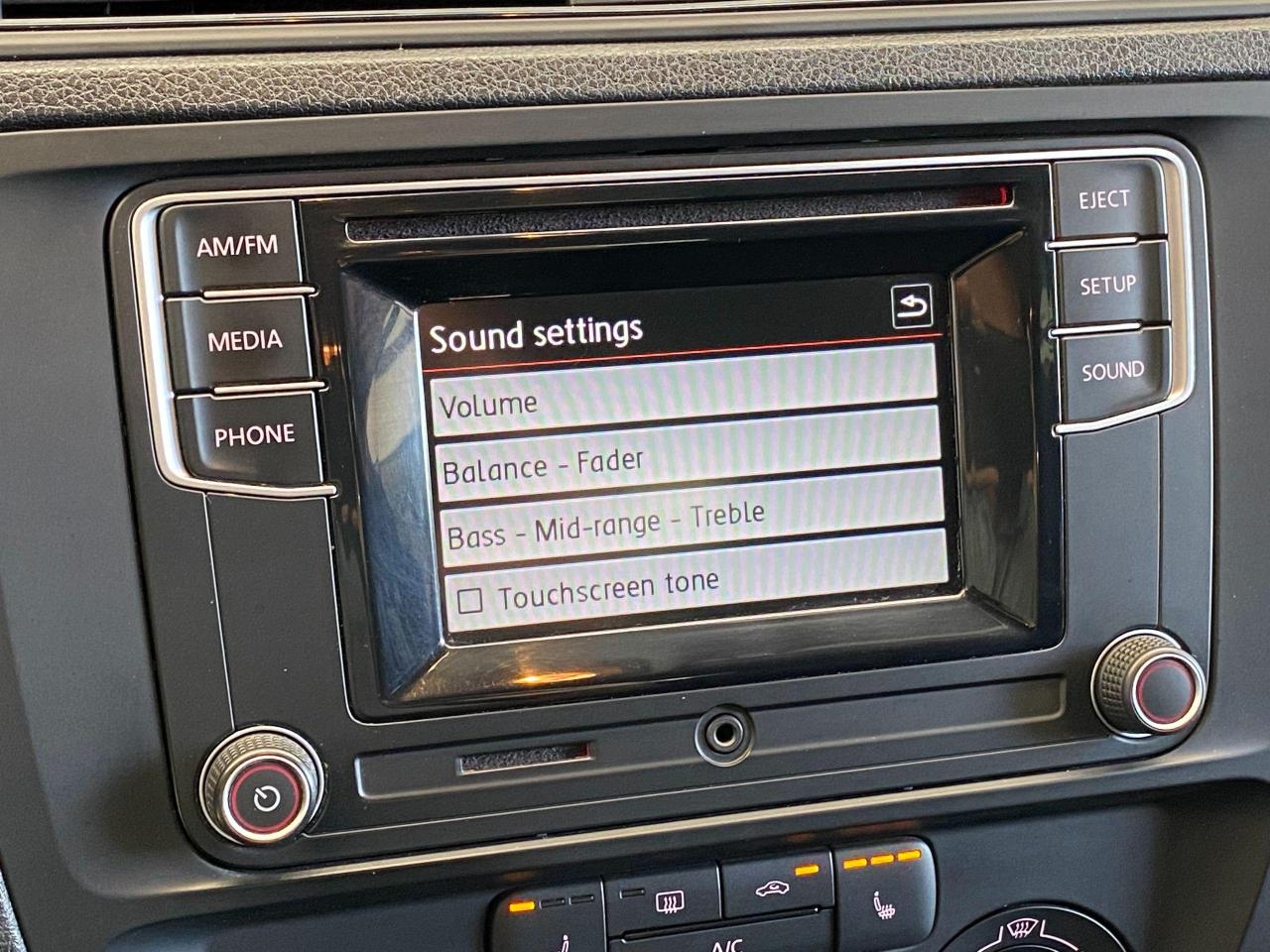 2016 Volkswagen Jetta Trendline+Camera+Heated Seats+New Brakes+Alloys+AC - Photo #31