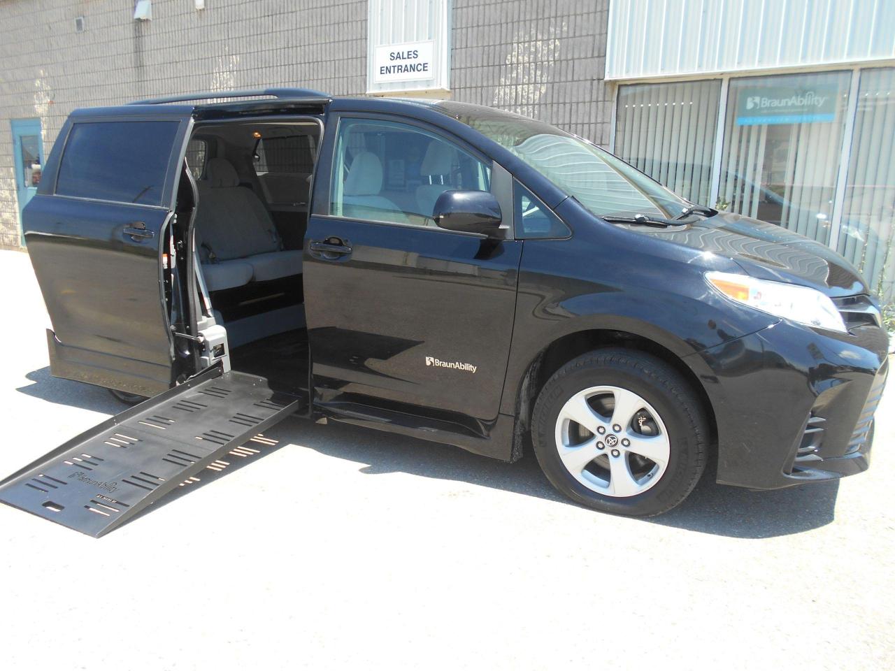 Used 2018 Toyota Sienna LE-Wheelchair Accessible Side Entry-Manual for ...