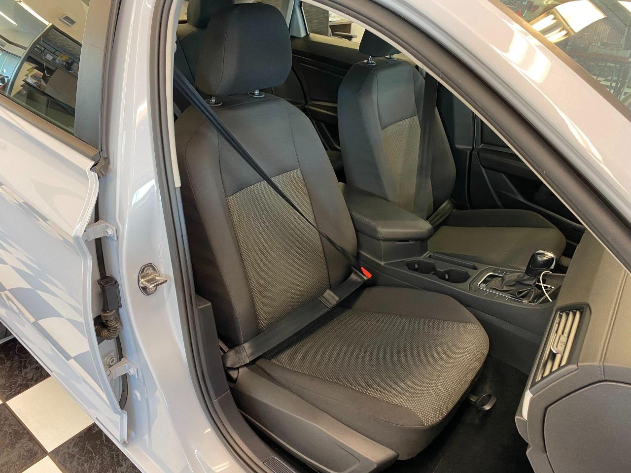 2019 Volkswagen Jetta Comfortline+ApplePlay+Camera+A/C+CLEAN CARFAX Photo89