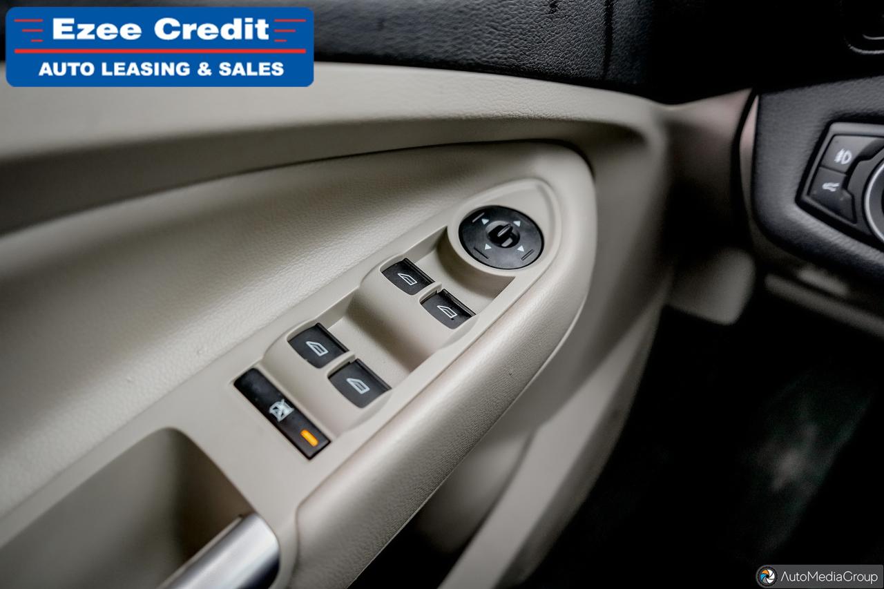 2018 Ford Escape SE Photo