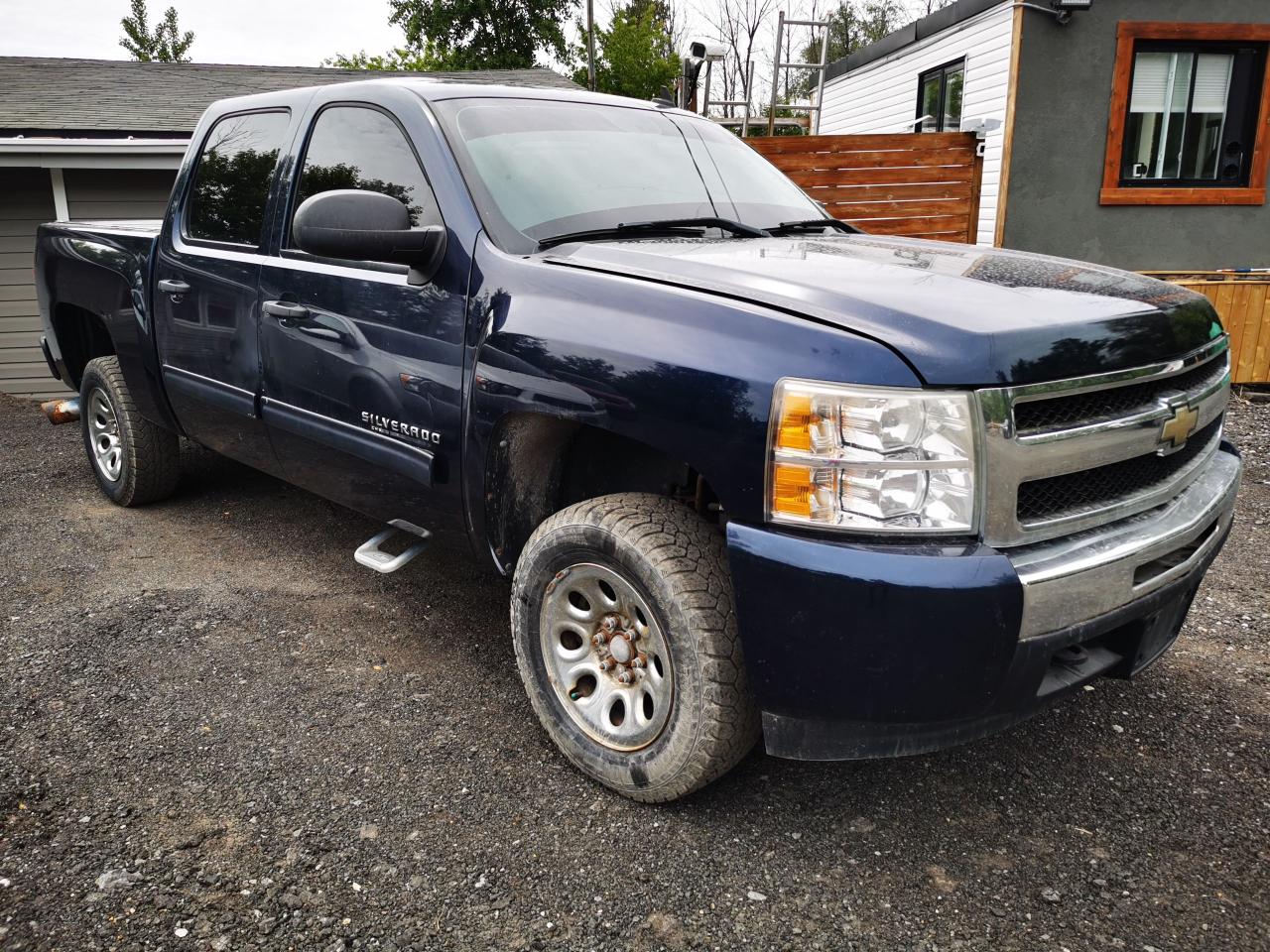 2010 Chevrolet Silverado 1500 LS Cheyenne Edition - Photo #2