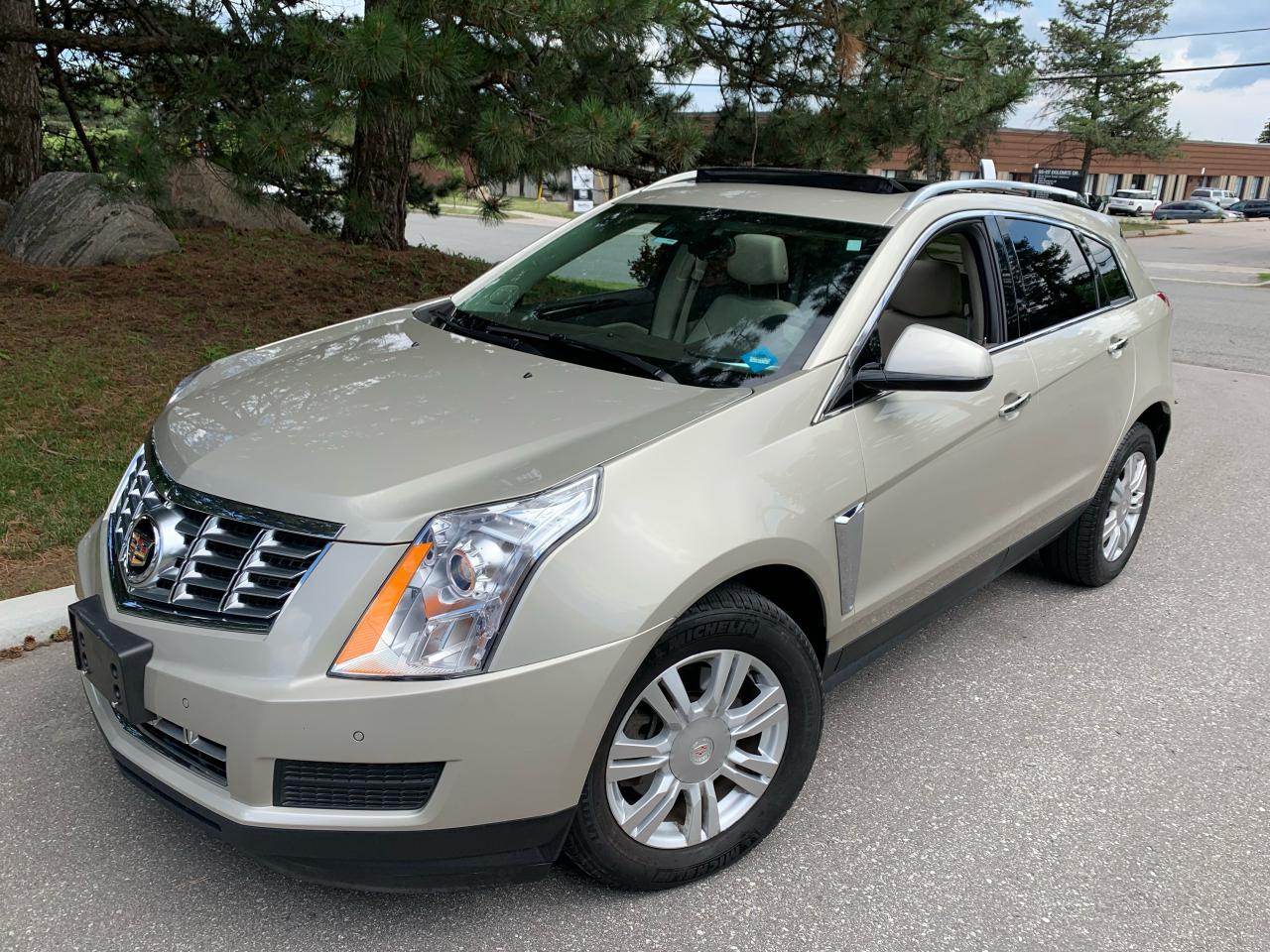 2015 Cadillac SRX LUXURY-ONLY 31,474 KMS!! 1 SENIOR OWNER! NO CLAIMS Photo3