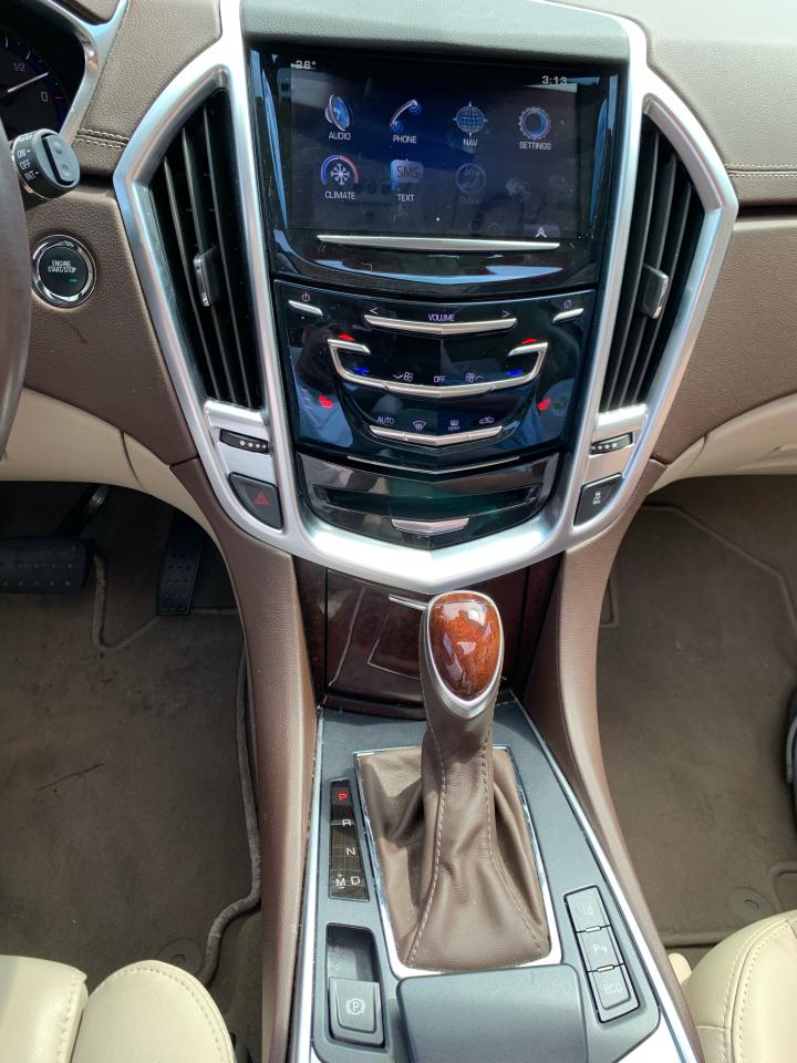 2015 Cadillac SRX LUXURY-ONLY 31,474 KMS!! 1 SENIOR OWNER! NO CLAIMS - Photo #9