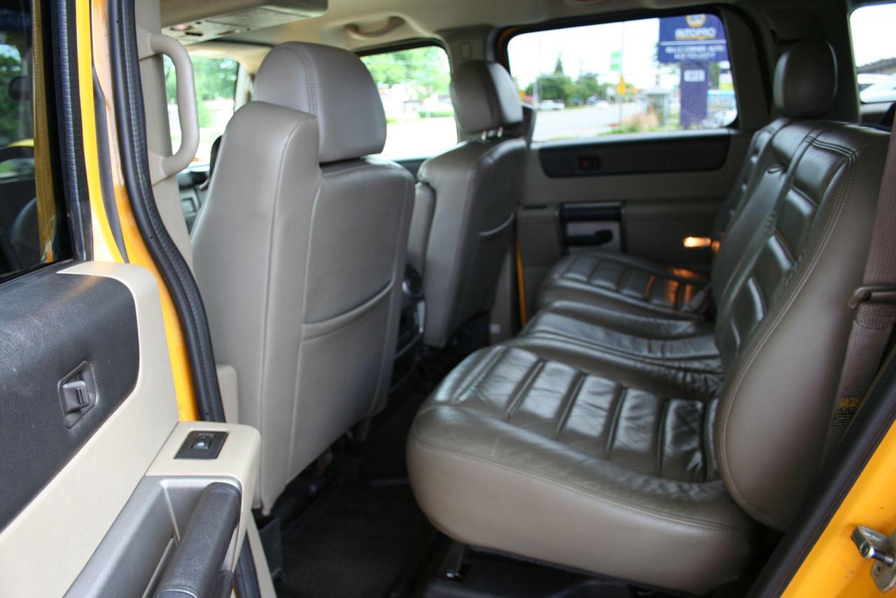 2003 Hummer H2  Photo