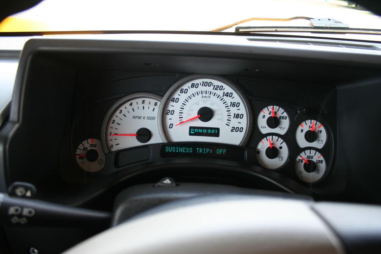 2003 Hummer H2  Photo