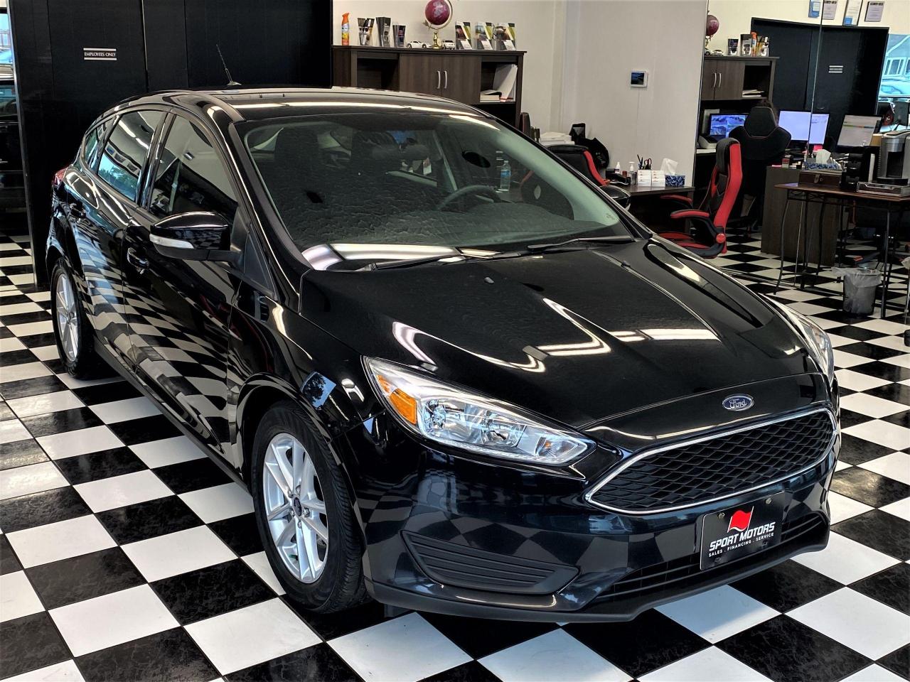 2016 Ford Focus SE+Camera+Bluetooth+A/C+Cruise+CLEAN CARFAX - Photo #5