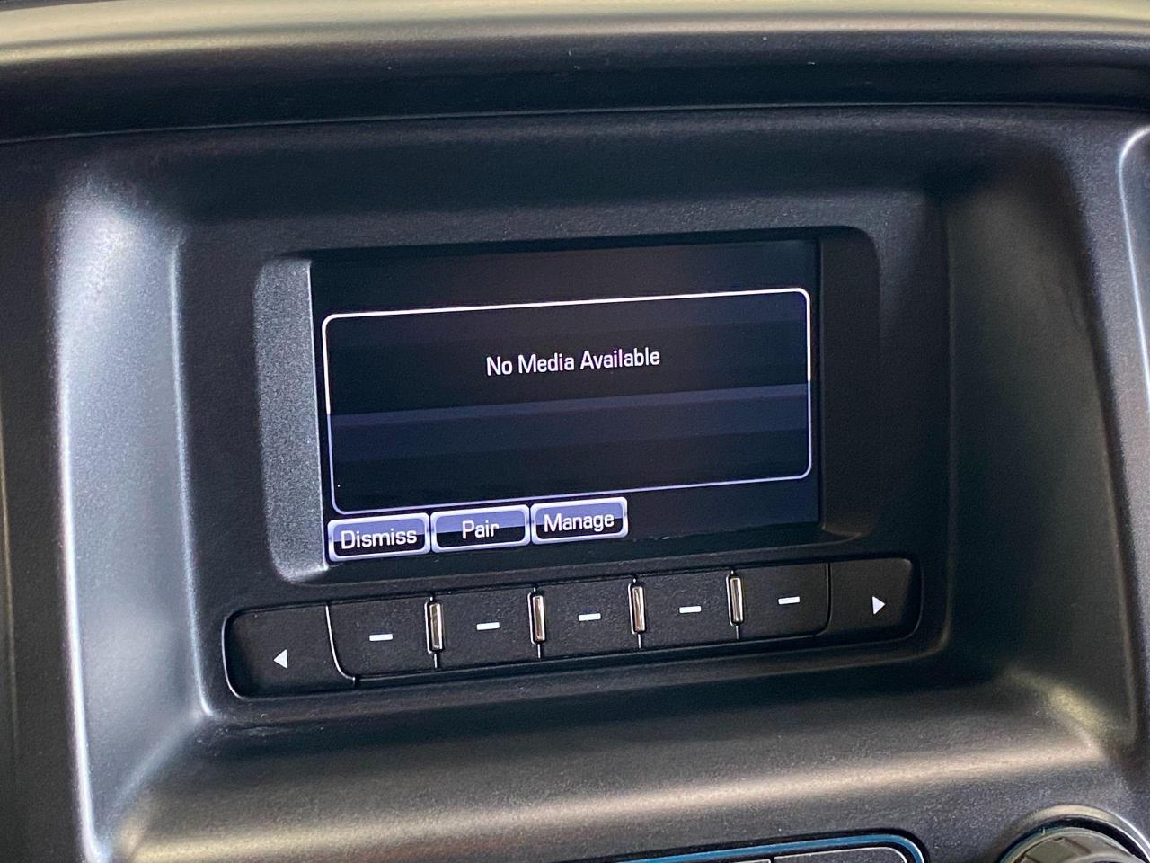 2015 Chevrolet Colorado 3.6L V6+New Tires & Brakes+Bluetooth+Camera+Cruise - Photo #29