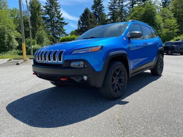 2018 Jeep Cherokee Trailhawk Leather Plus - Photo #3