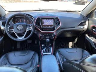 2018 Jeep Cherokee Trailhawk Leather Plus - Photo #13