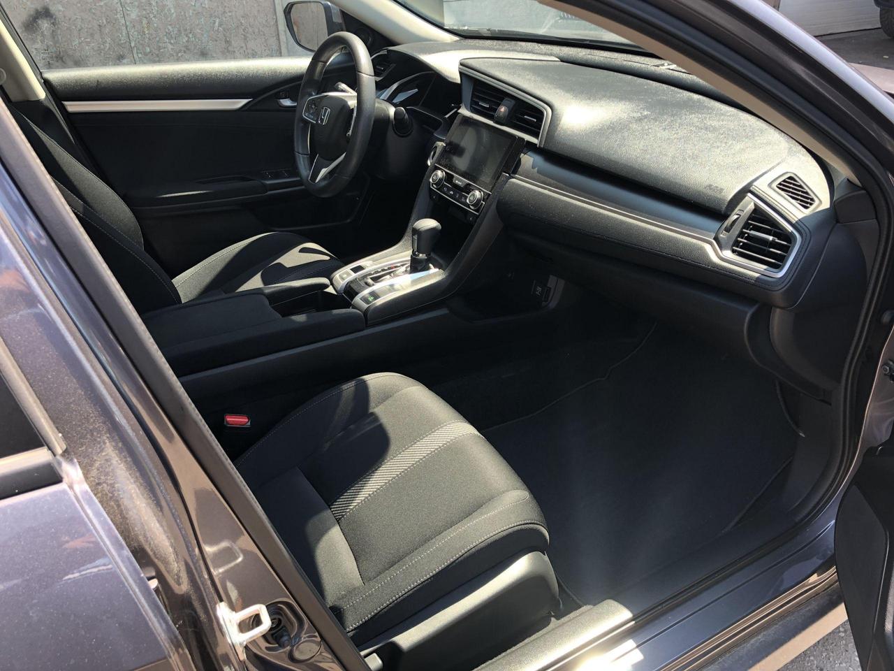 2017 Honda Civic EX • No Accidents • Low Milege! Photo