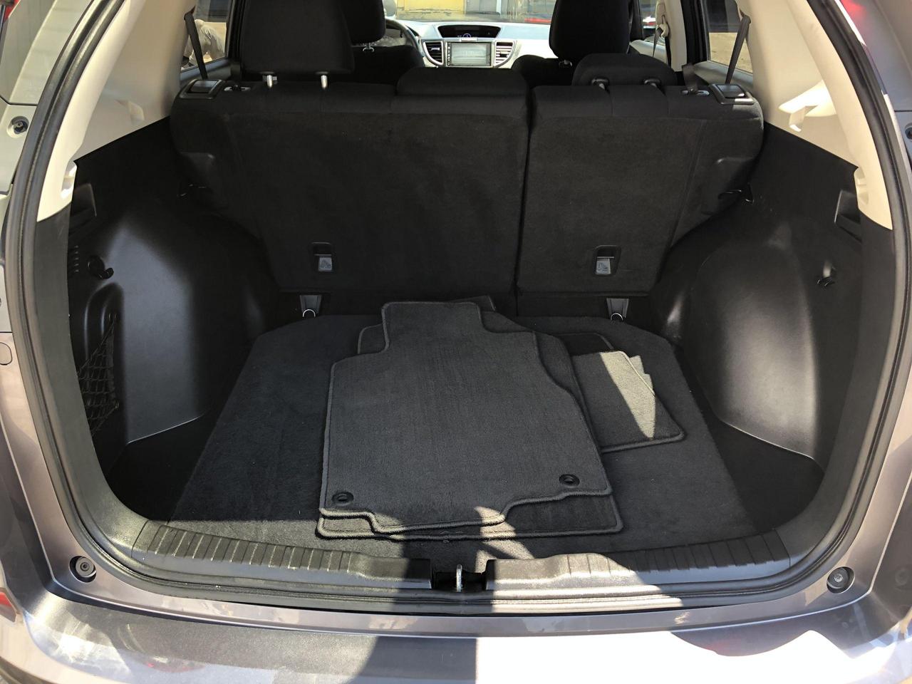 2016 Honda CR-V SE AWD • Push Button Start • No Accidents Photo