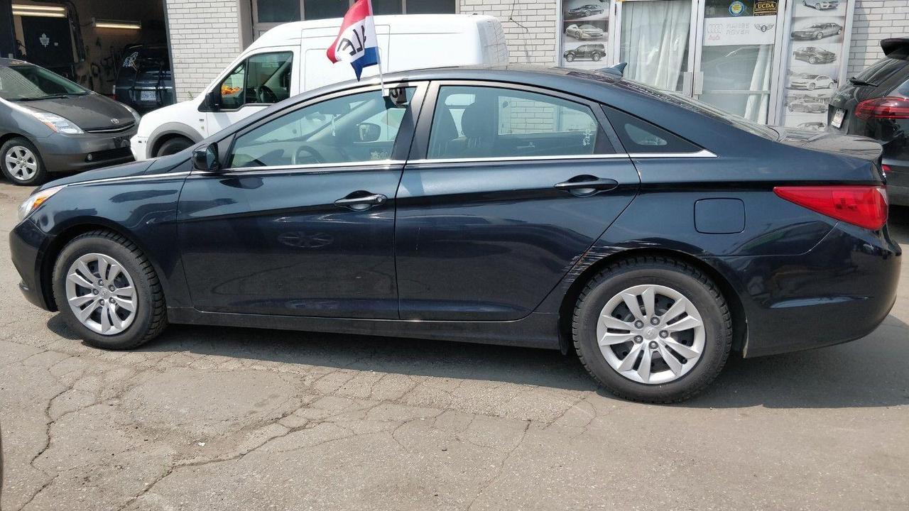 2013 Hyundai Sonata GL •  Auto • A/C • As Traded Special Photo