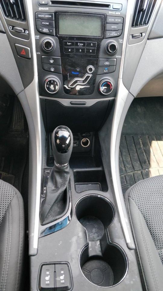 2013 Hyundai Sonata GL •  Auto • A/C • As Traded Special - Photo #10