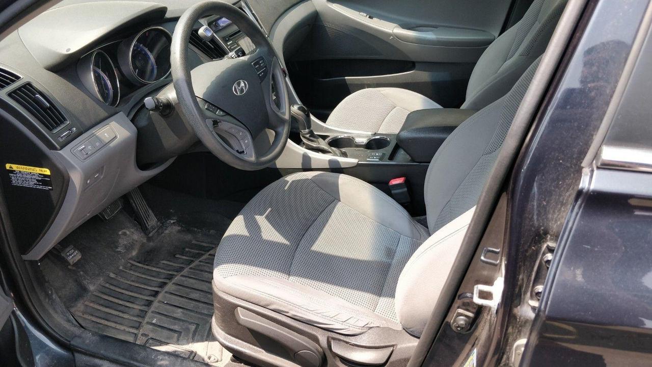 2013 Hyundai Sonata GL •  Auto • A/C • As Traded Special Photo