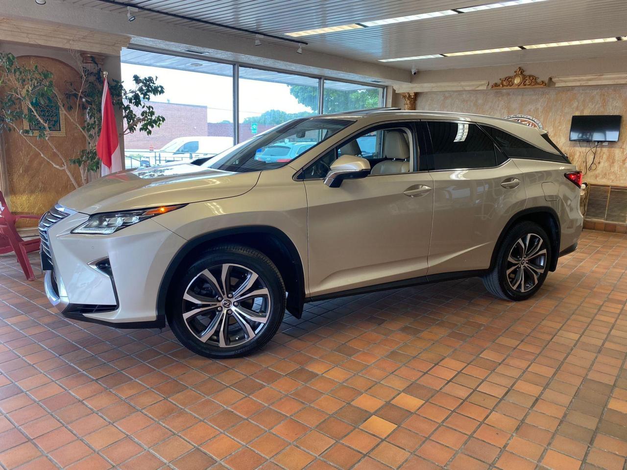 2018 Lexus RX RX 350L 7seats Navigation No accident loaded - Photo #8