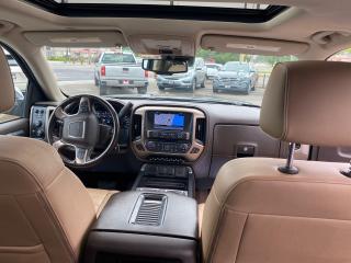 2018 GMC Sierra 1500 4WD Crew Cab 143.5" Denali beige Leather No Accide - Photo #16