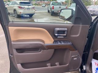 2018 GMC Sierra 1500 4WD Crew Cab 143.5" Denali beige Leather No Accide - Photo #18