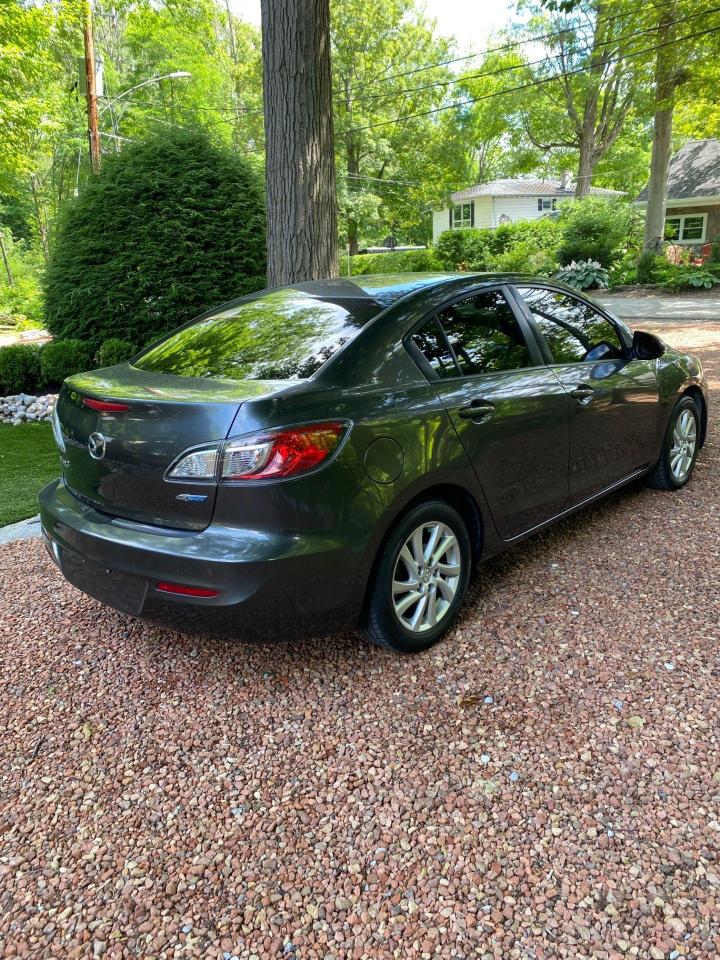 2012 Mazda MAZDA3  - Photo #3