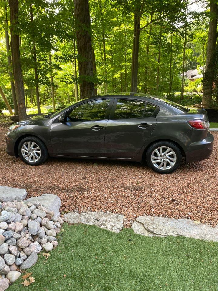 2012 Mazda MAZDA3  - Photo #8