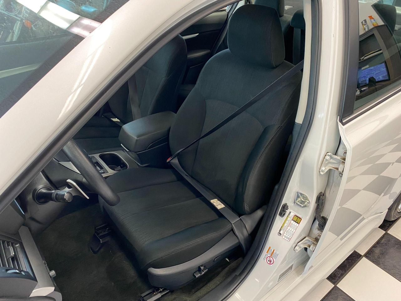 2014 Subaru Legacy 2.5i Premium AWD+Heated Seats+Cruise+CLEAN CARFAX - Photo #18