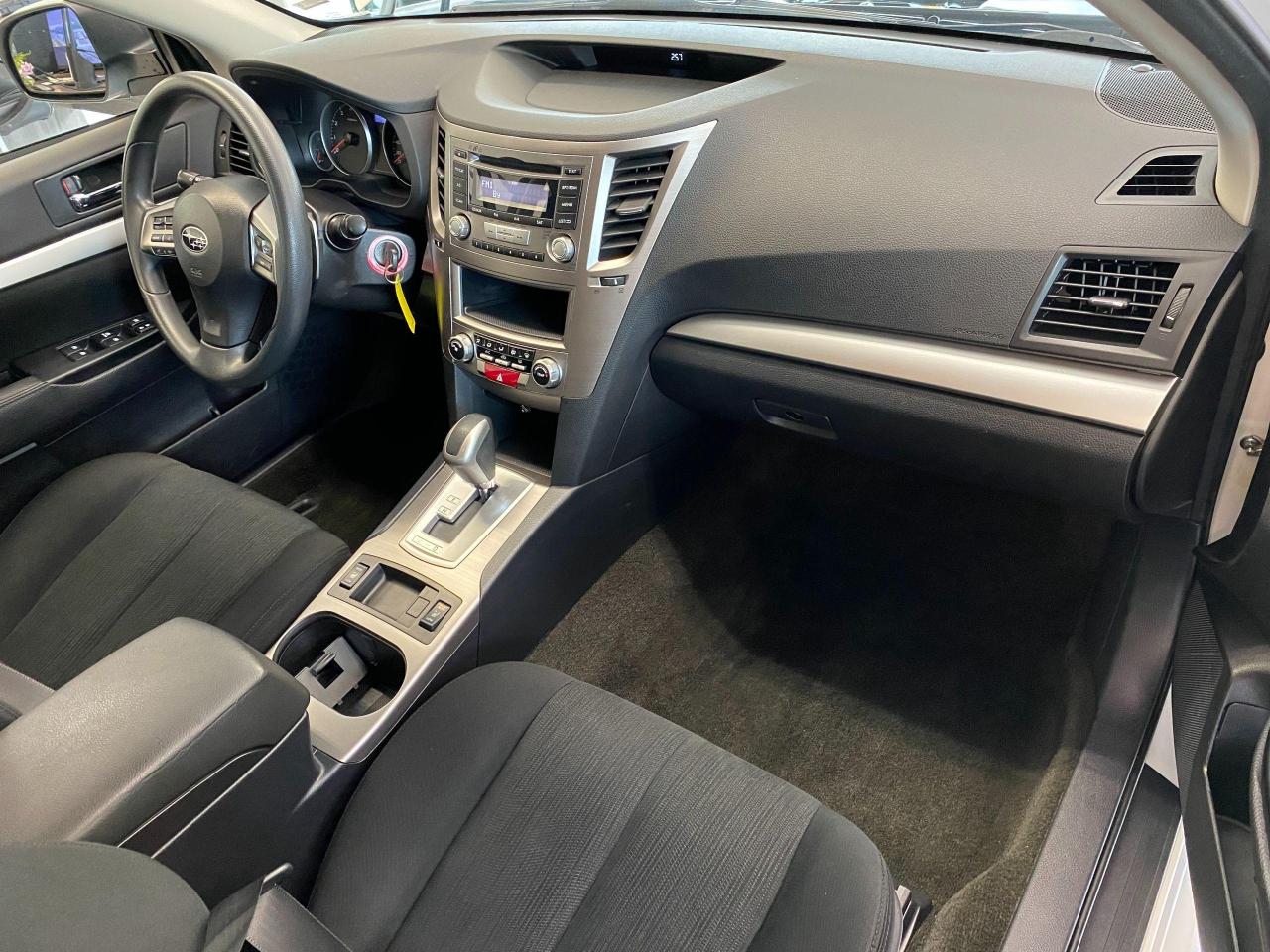 2014 Subaru Legacy 2.5i Premium AWD+Heated Seats+Cruise+CLEAN CARFAX - Photo #19