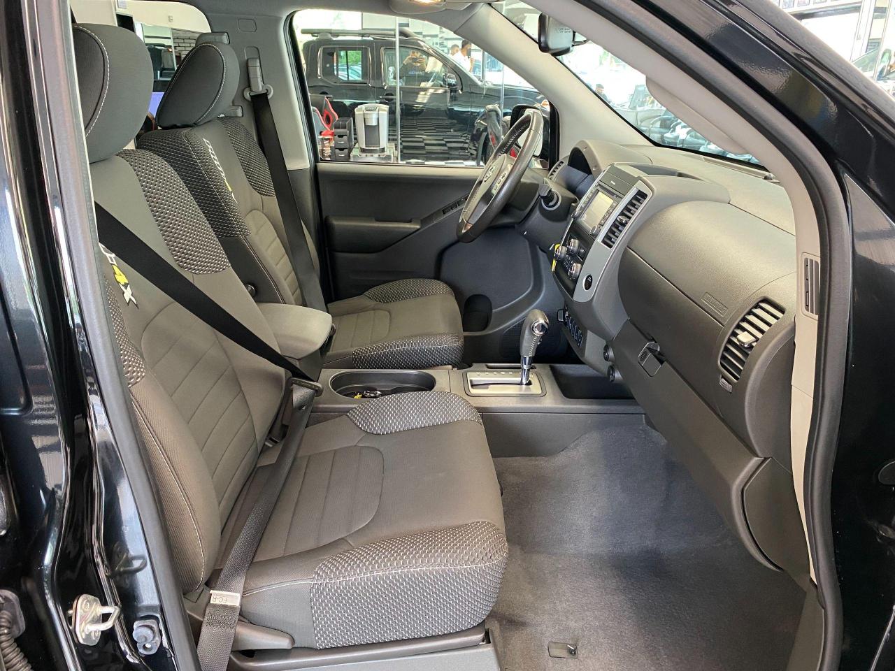2019 Nissan Frontier Pro-4X 4.0L V6 4x4+Roof+GPS+Cover+CLEAN CARFAX - Photo #22