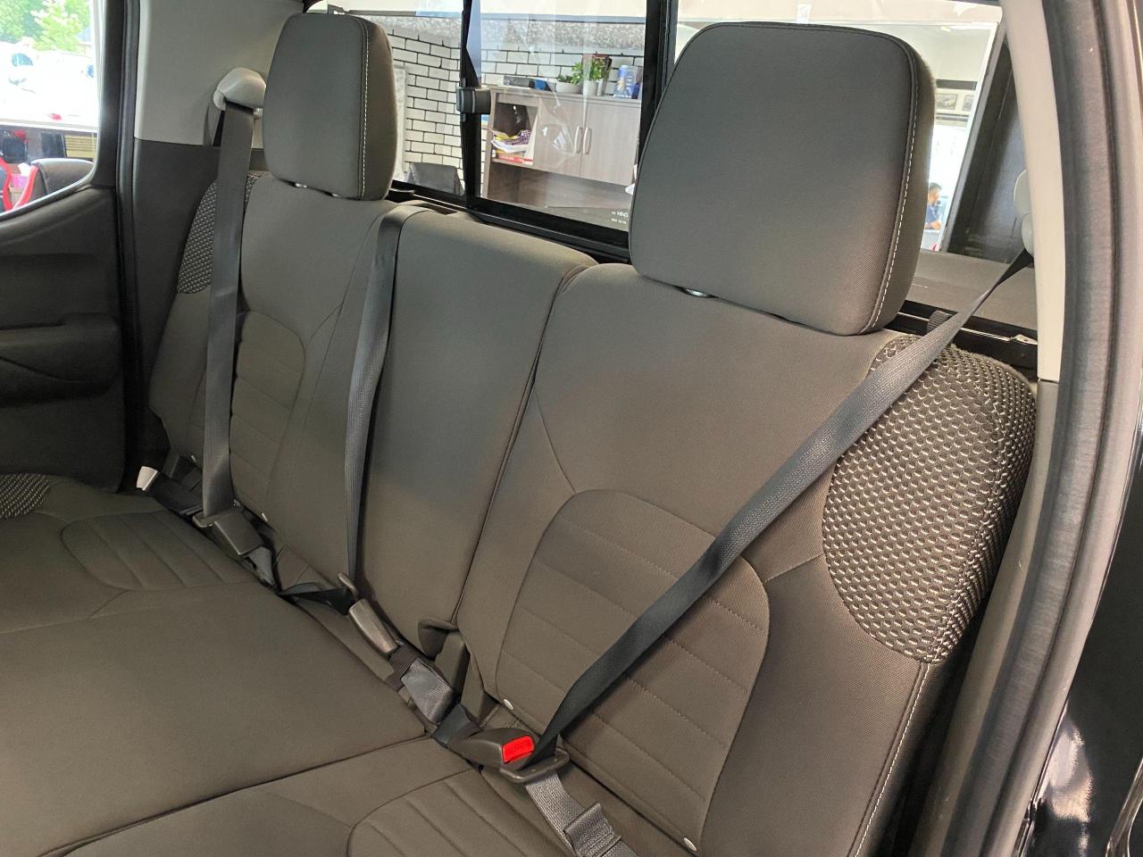 2019 Nissan Frontier Pro-4X 4.0L V6 4x4+Roof+GPS+Cover+CLEAN CARFAX - Photo #25