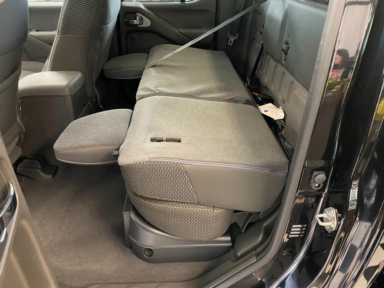 2019 Nissan Frontier Pro-4X 4.0L V6 4x4+Roof+GPS+Cover+CLEAN CARFAX - Photo #26