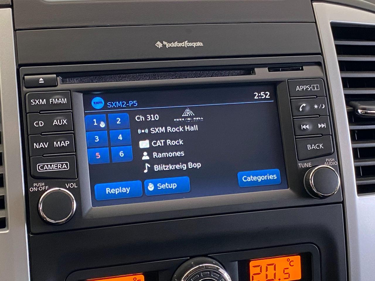 2019 Nissan Frontier Pro-4X 4.0L V6 4x4+Roof+GPS+Cover+CLEAN CARFAX - Photo #32